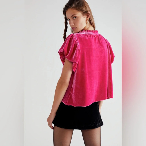 FREE PEOPLE Terese velvet puff sleeve top SMALL shirt sleeves bright pink blouse - Picture 6 of 16